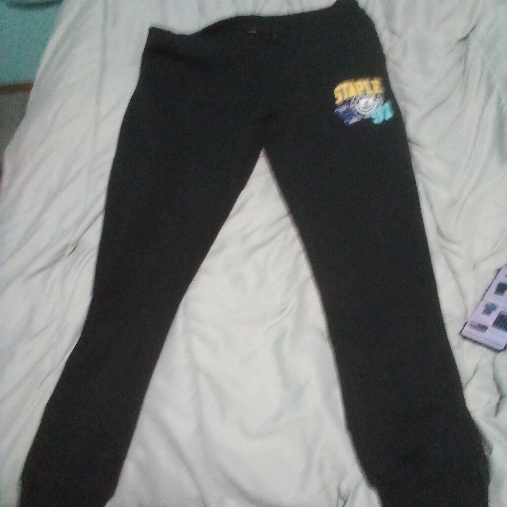 Men's Staple Joggers